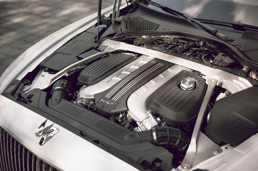 Bentley Flying Spur V8 2021 giữ nguyên hệ động cơ W12 6.0L mạnh mẽ ở phiên bản 2020