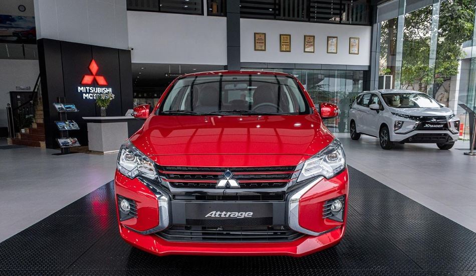 Điểm nhấn trong thiết kế phần đầu ô tô Mitsubishi Attrage 2020 chính là hệ thống đèn pha