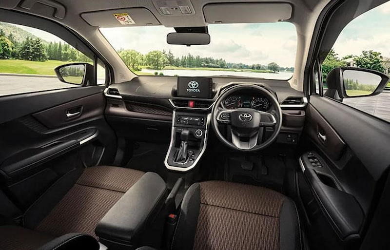 Khoang nội thất của ô tô Toyota Avanza 2022 được thiết kế khá rộng rãi và tiện nghi