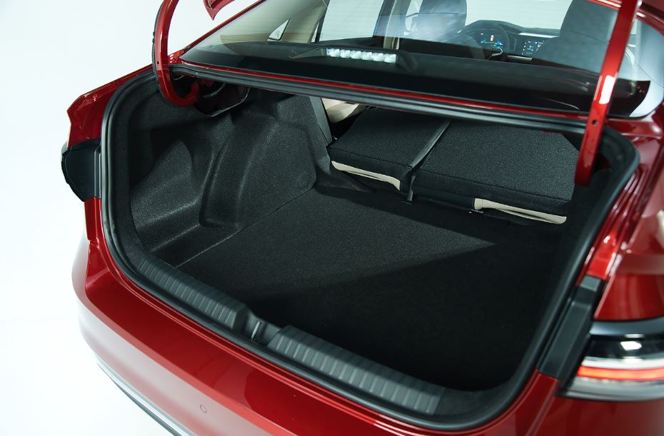 Khoang hành lý mẫu xe Volkswagen Virtus 2023 cũng có dung tích phù hợp với nhu cầu của gia đình