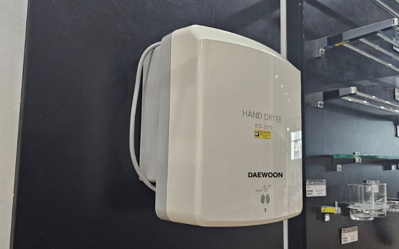 những thương hiệu máy sấy tay tốt nhất hiện nay